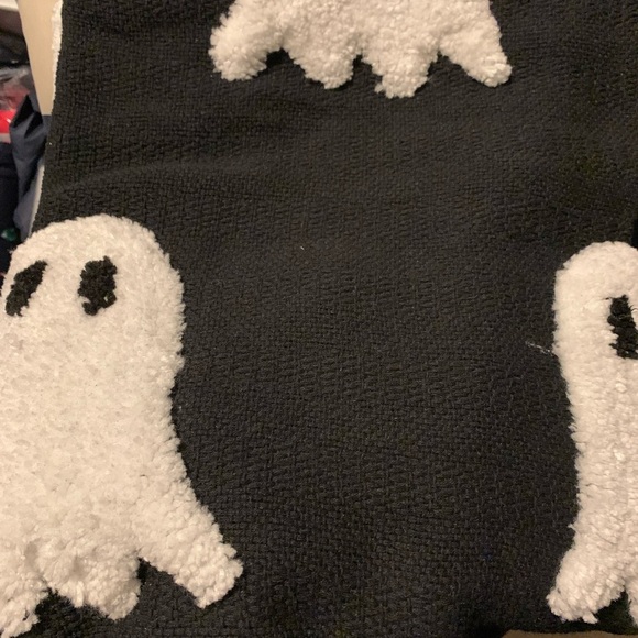 NWT. RACHEL ZOE Ghost Throw Blanket Black 50 x 60 - Picture 8 of 11